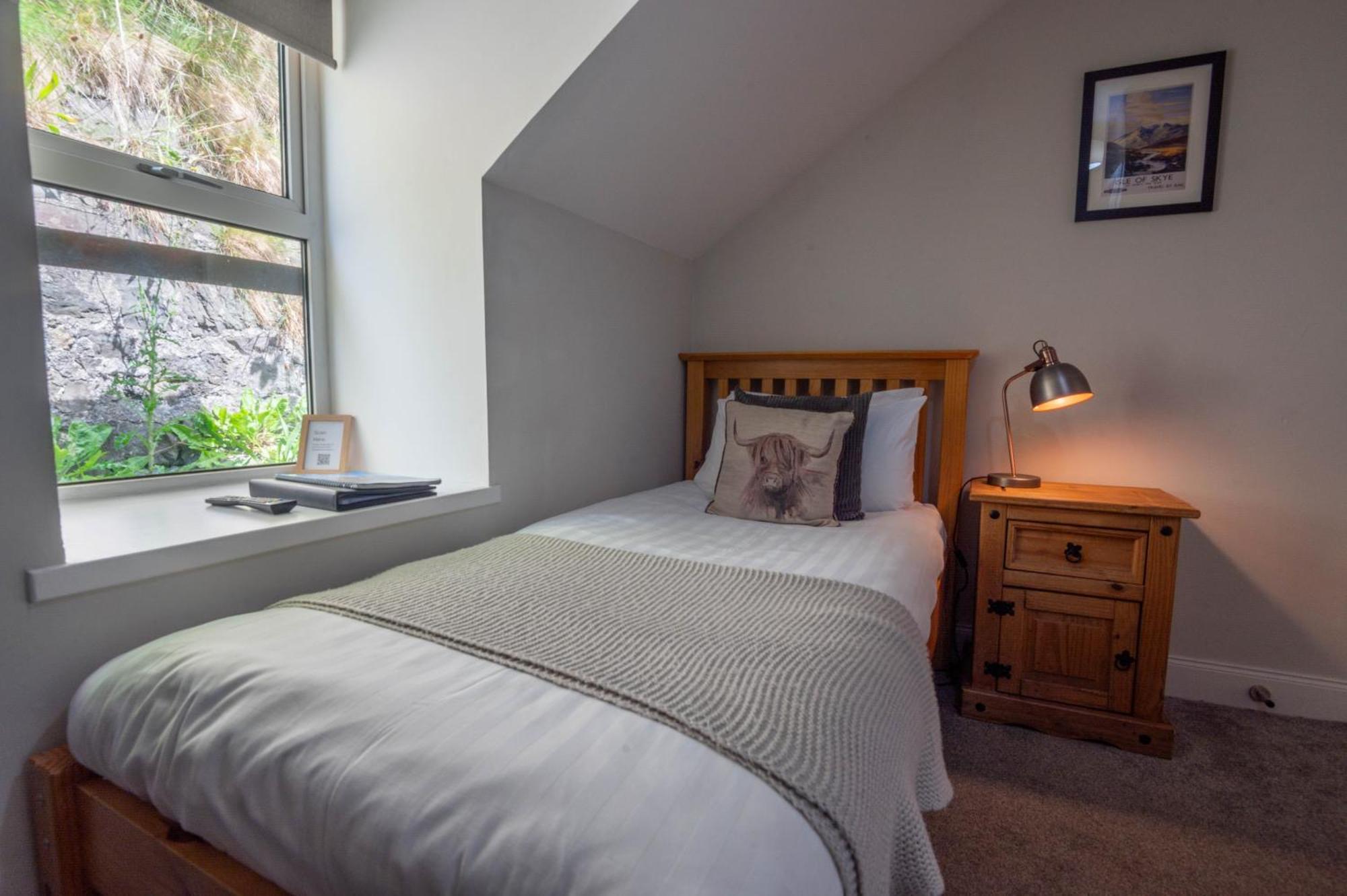 Coolin View Hotel Portree Bagian luar foto