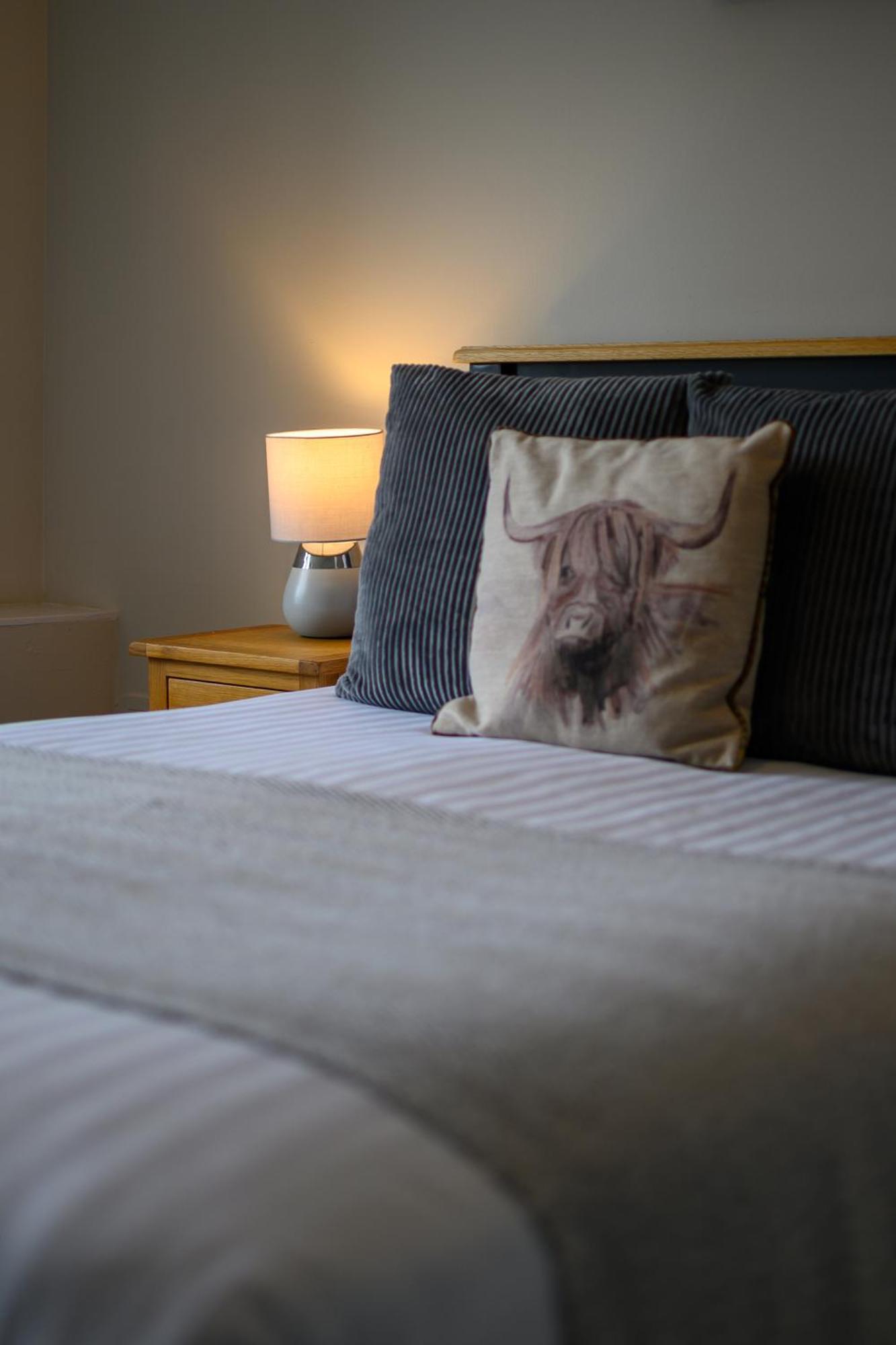 Coolin View Hotel Portree Bagian luar foto
