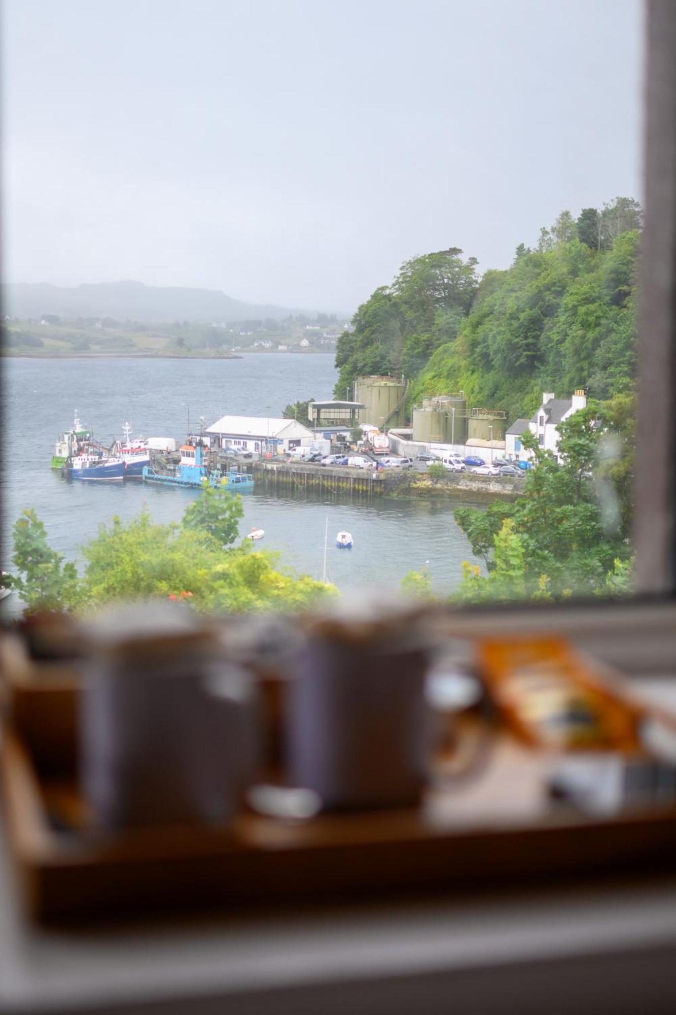 Coolin View Hotel Portree Bagian luar foto