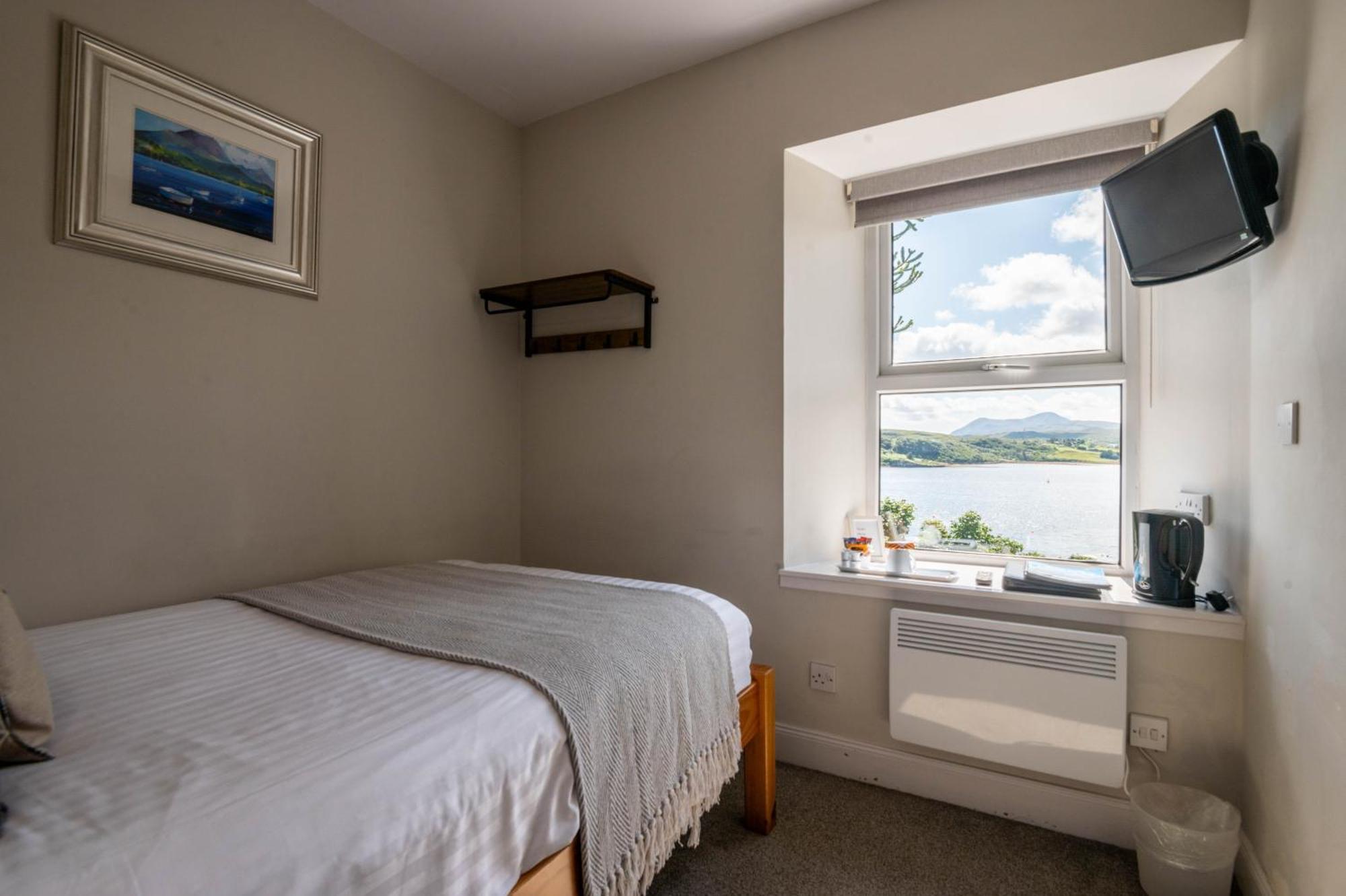 Coolin View Hotel Portree Bagian luar foto
