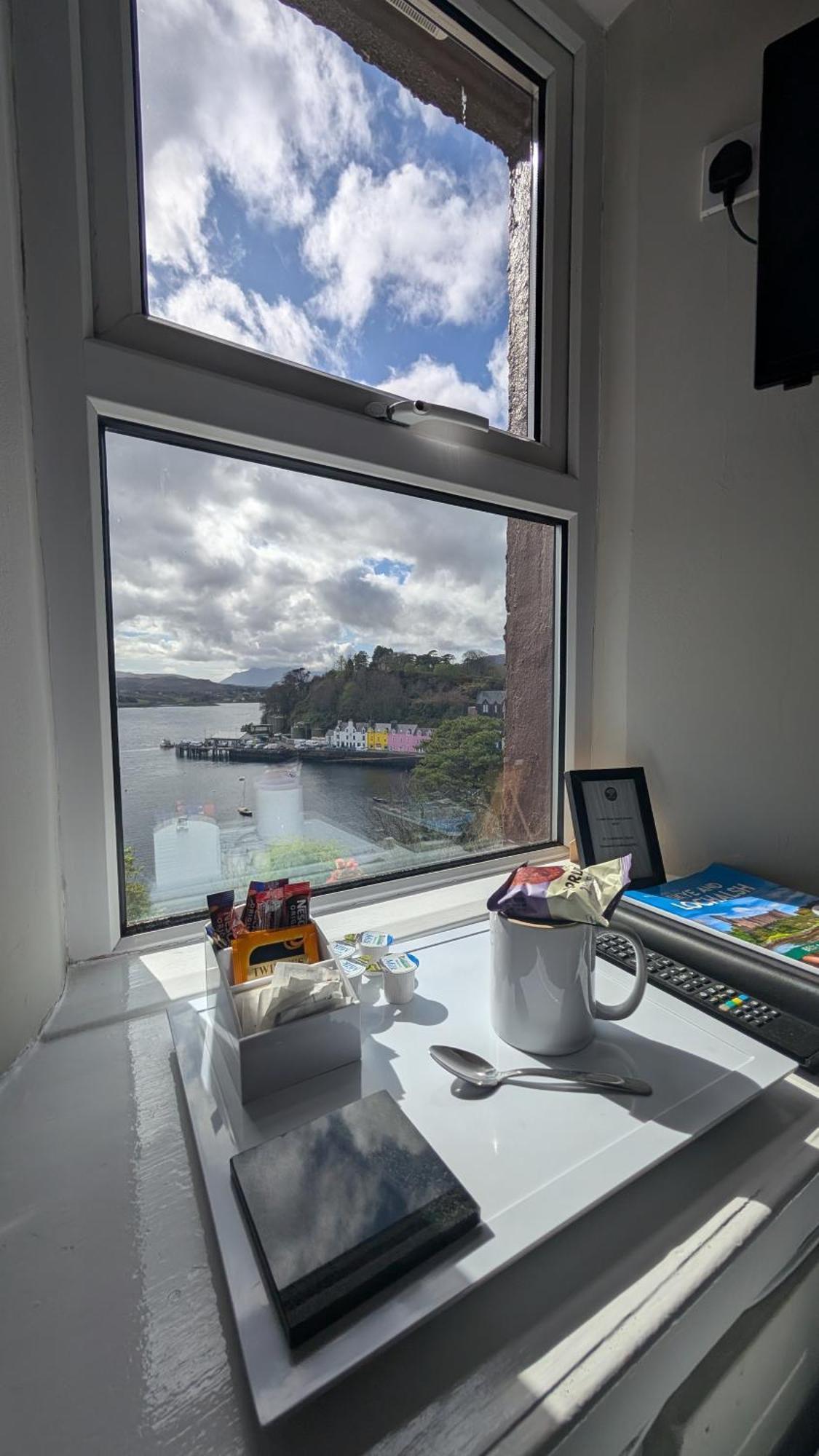 Coolin View Hotel Portree Bagian luar foto